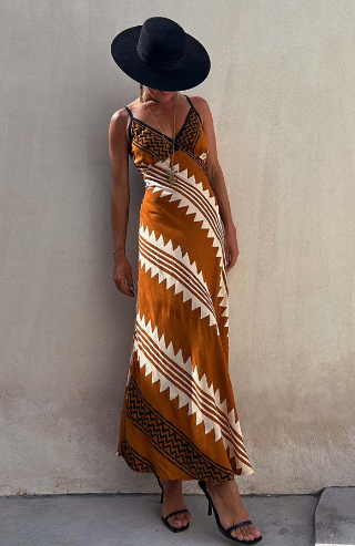 Vestido Longo Boho Étnico com Alças Finas e Estampa Tribal