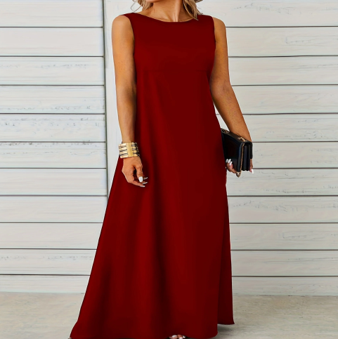 Vestido Longo Minimalista Sem Manga