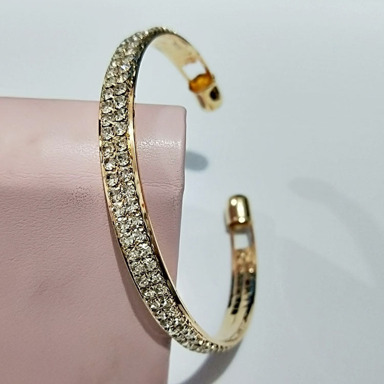 Bracelete Luxo com Esferas e Brilhos