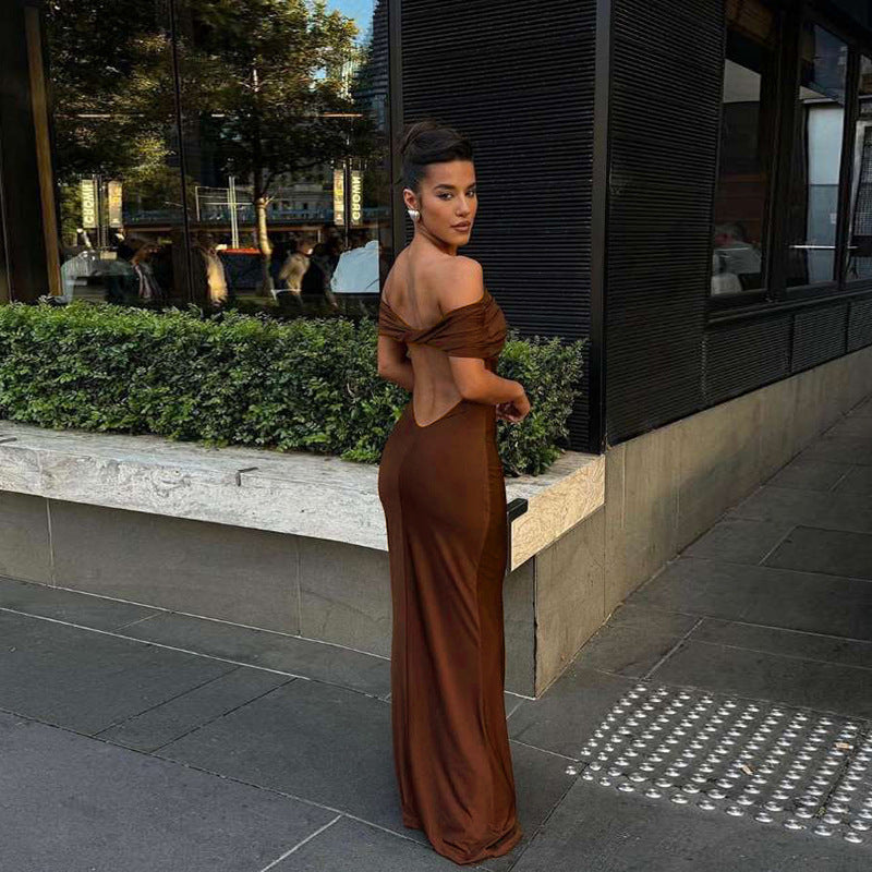 Vestido Longo Ombro a Ombro com Torção nas Costas