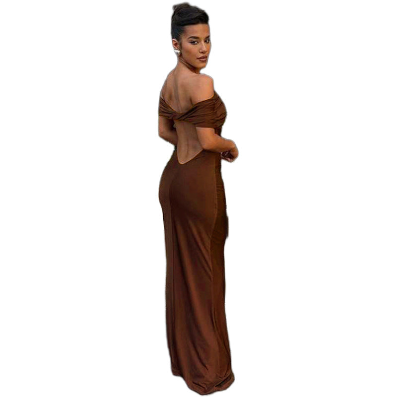 Vestido Longo Ombro a Ombro com Torção nas Costas