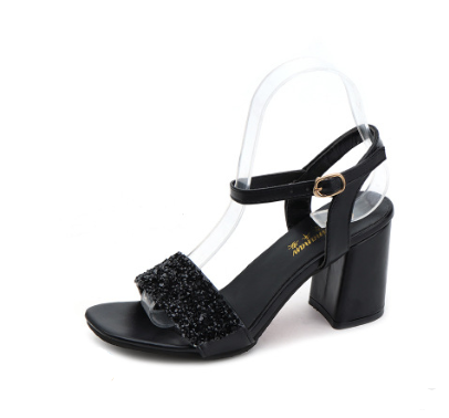 Salto peep-toe com salto grande de diamante